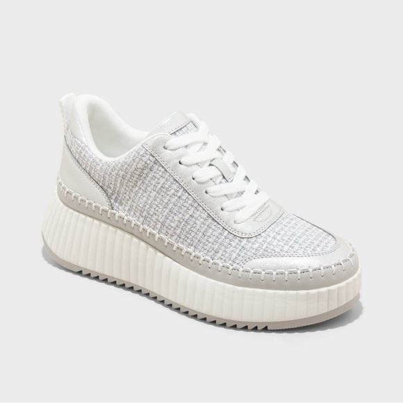 Women's Persephone Sneakers with Memory Foam Insole - Universal Thread Silver 9 - Picture 1 of 7